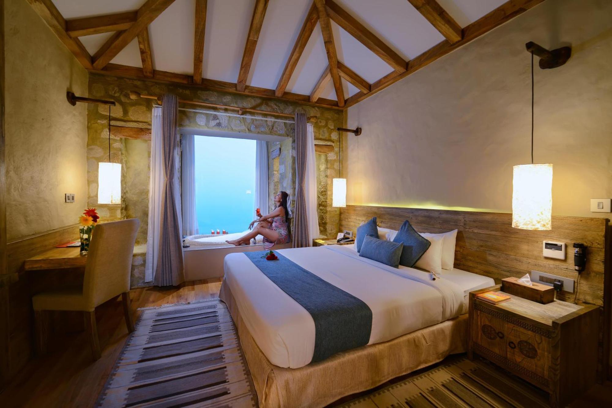 Sarangkot Mountain Lodge Покхара Экстерьер фото